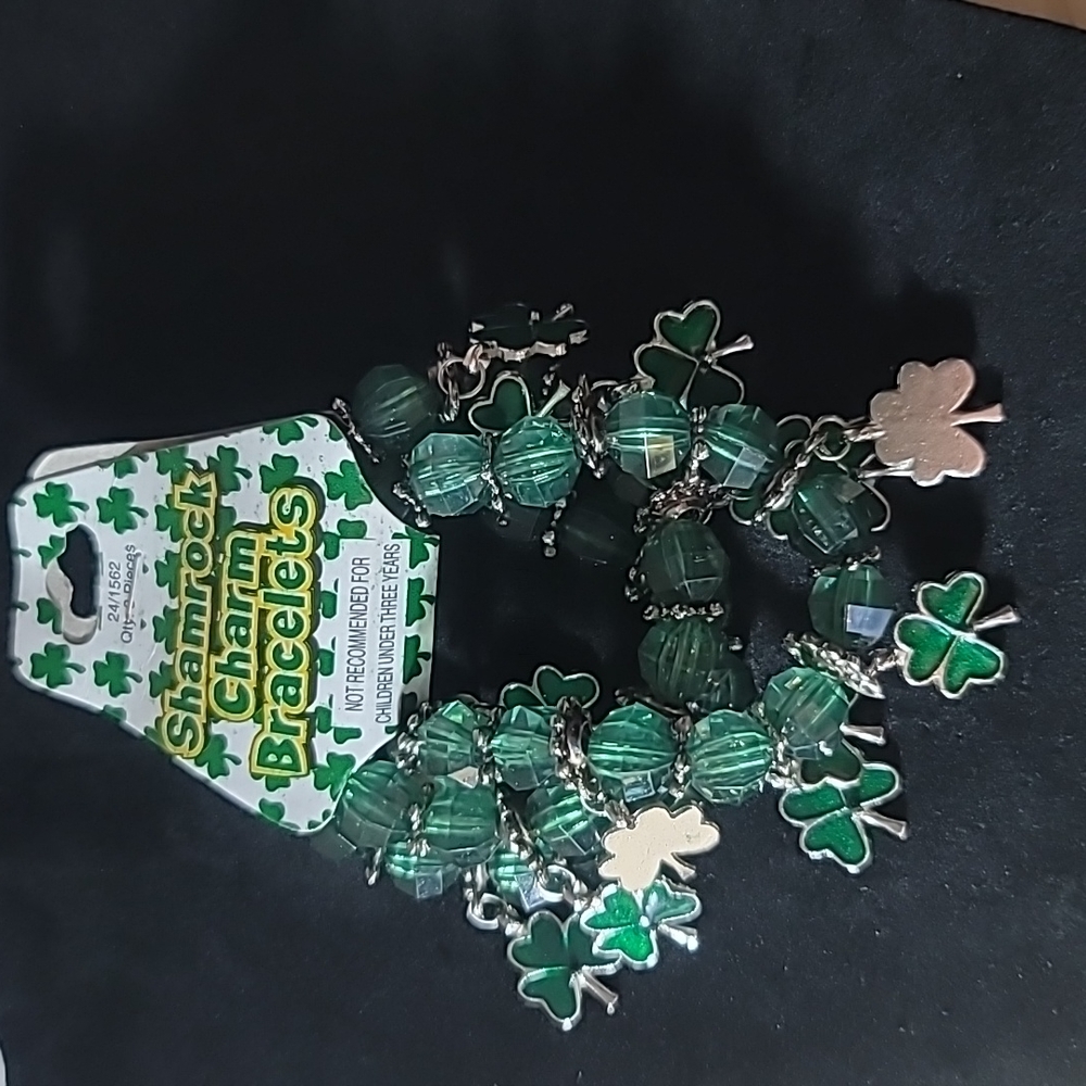 🍀NWT St Patrick's Day Bracelet